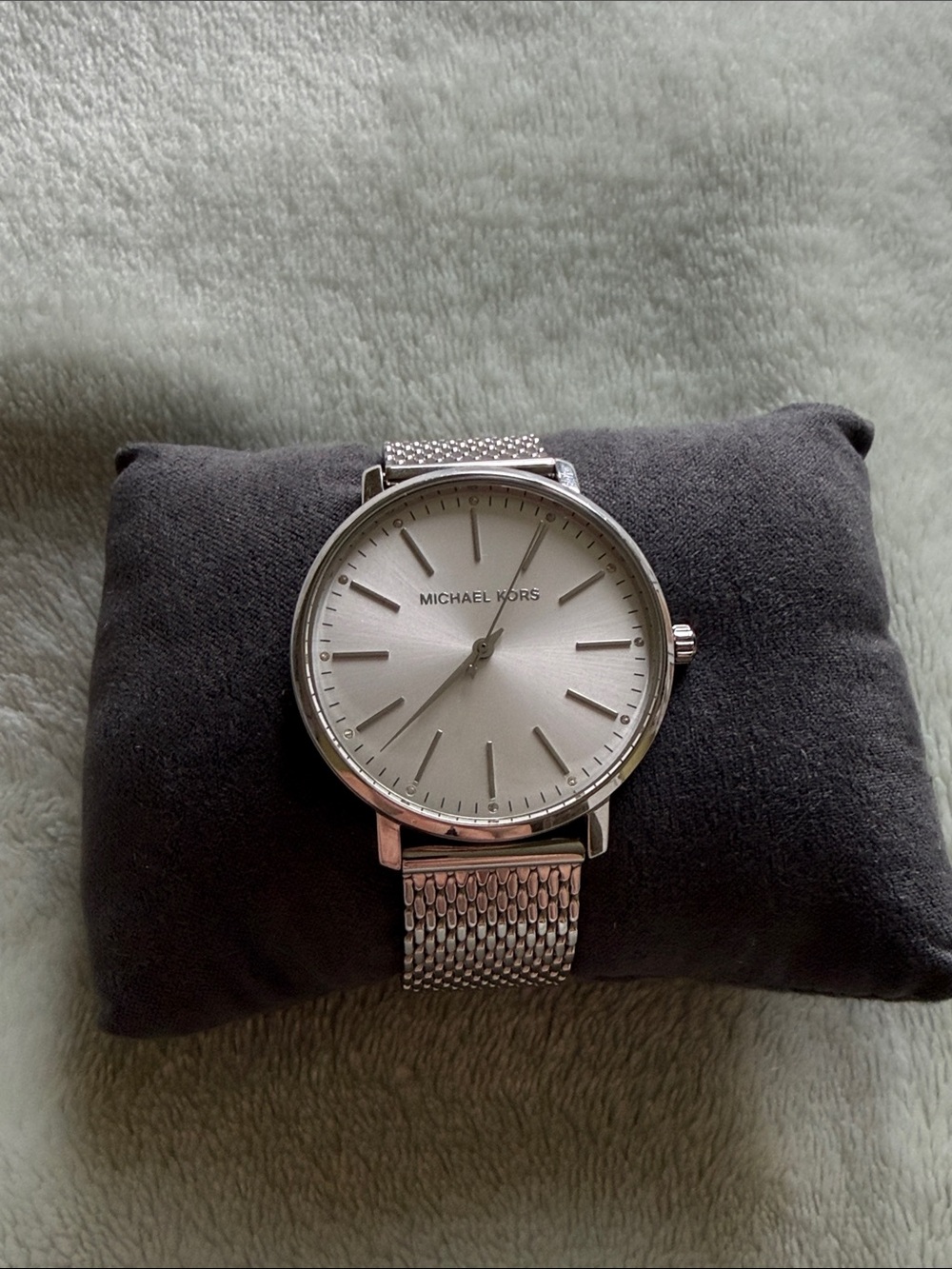 Michael Kors Silver Mesh Bracelet Men's Watch - Clean Minimalist Dial